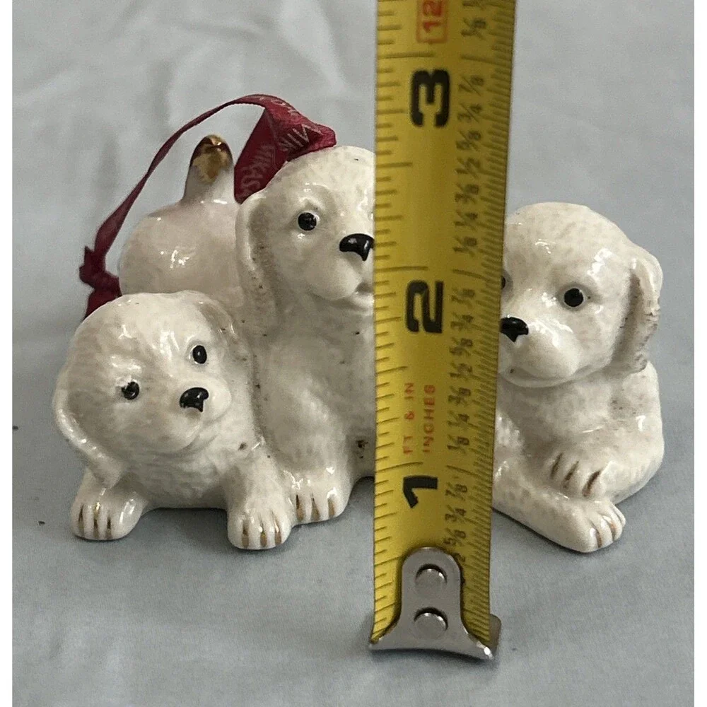 MIKASA ANIMAL CHRISTMAS, 3 DOGS 2